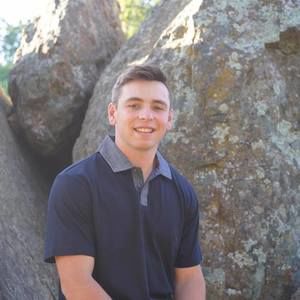 Meet your Posher, Devin